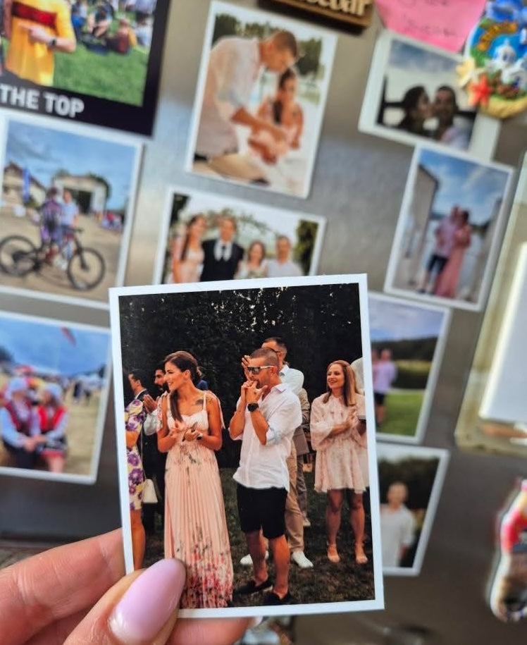 Flexible photo magnets